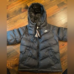 COPY - Brand new kids Nike puffer- kids XL